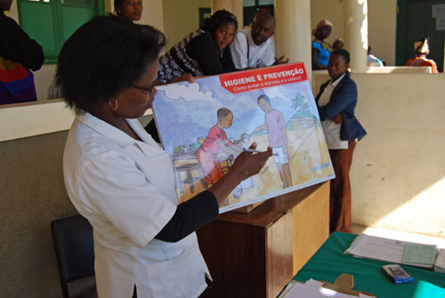 Healthworker Mozambique